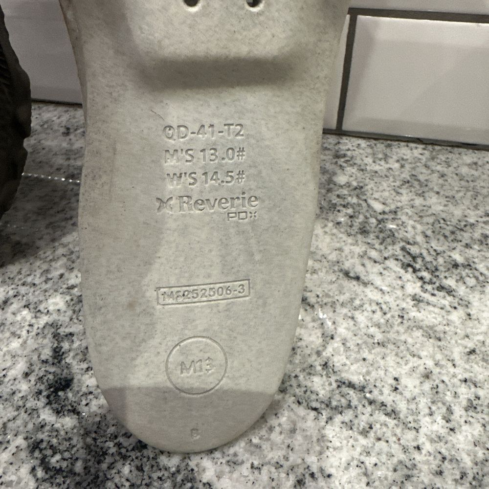 Nike Gray ispa sandals slides - Picture 10 of 11